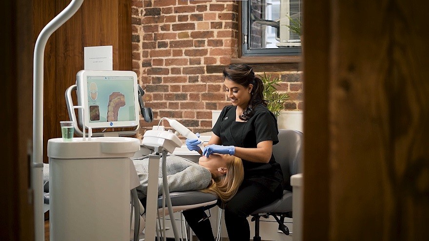Emergency Dentist Canarywharf Stader Business Directory Listing
